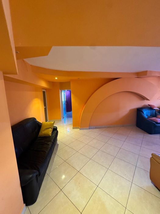 Inchiriez apartament 4 camere Pantelimon