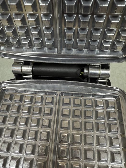 Гофретник Lagrange