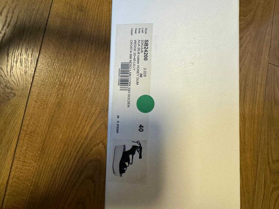 Sandale cu platforma din piele intoarsa See By Chloe, marimea 40