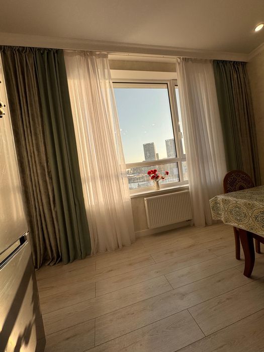 Продам переде / шторы/ портье/ тюль