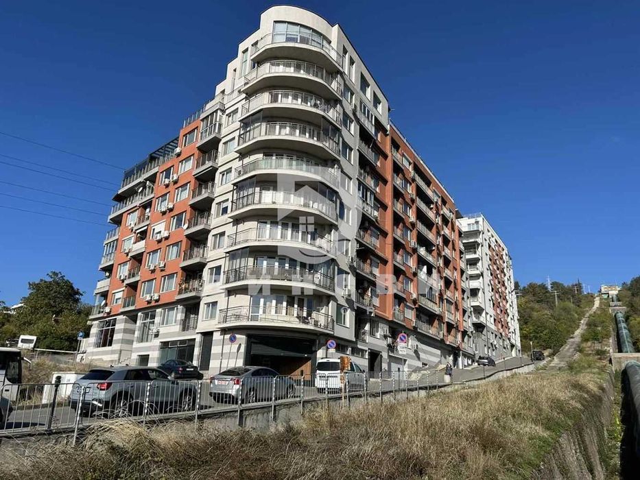 Продава се Двустаен апартамент в Стара Загора, Три чучура - център - 66 кв.м за 2046 €/кв.м - Снимка #12