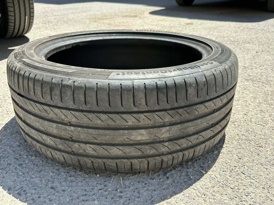 Летни гуми Continental 235/45 R 18