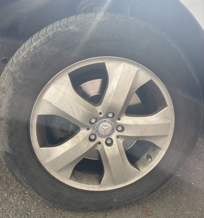 Michelin всесезонни гуми 275/55/19 dot 19 4mm