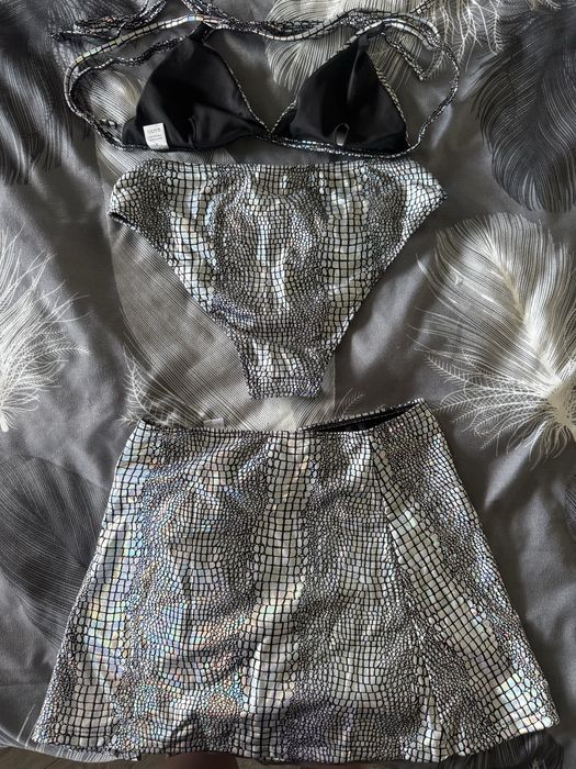 5 costume de baie noi/ folosite + 2 sutiene de plaja