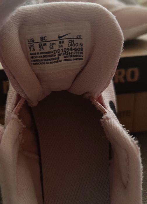 Nike детски маратонки 25