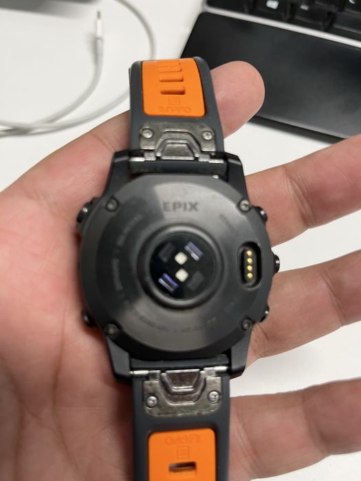 Vand Garmin epix 2 in stare foarte buna