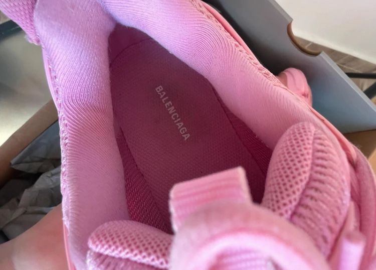 Balenciaga track