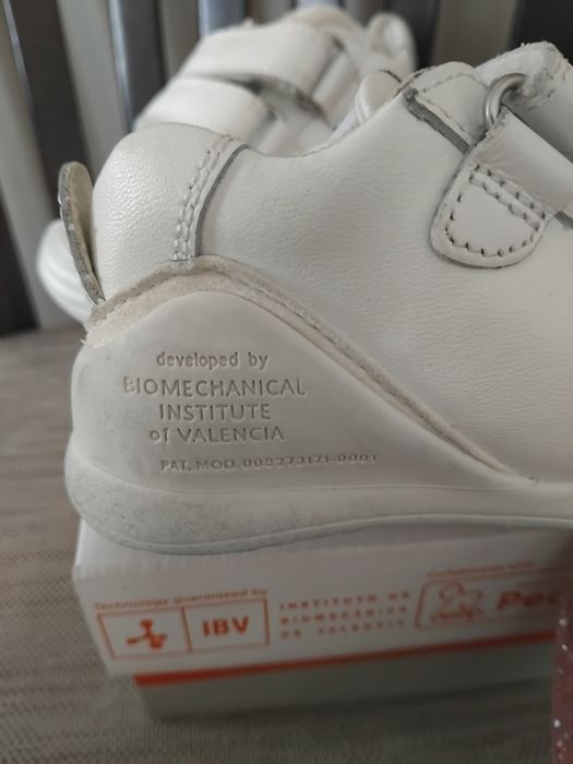 Детски обувки за прохождане Biomecanocs 19 + подарък сандали