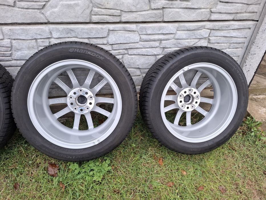 17"Джанти BMW G20 чисто нови зимни гуми