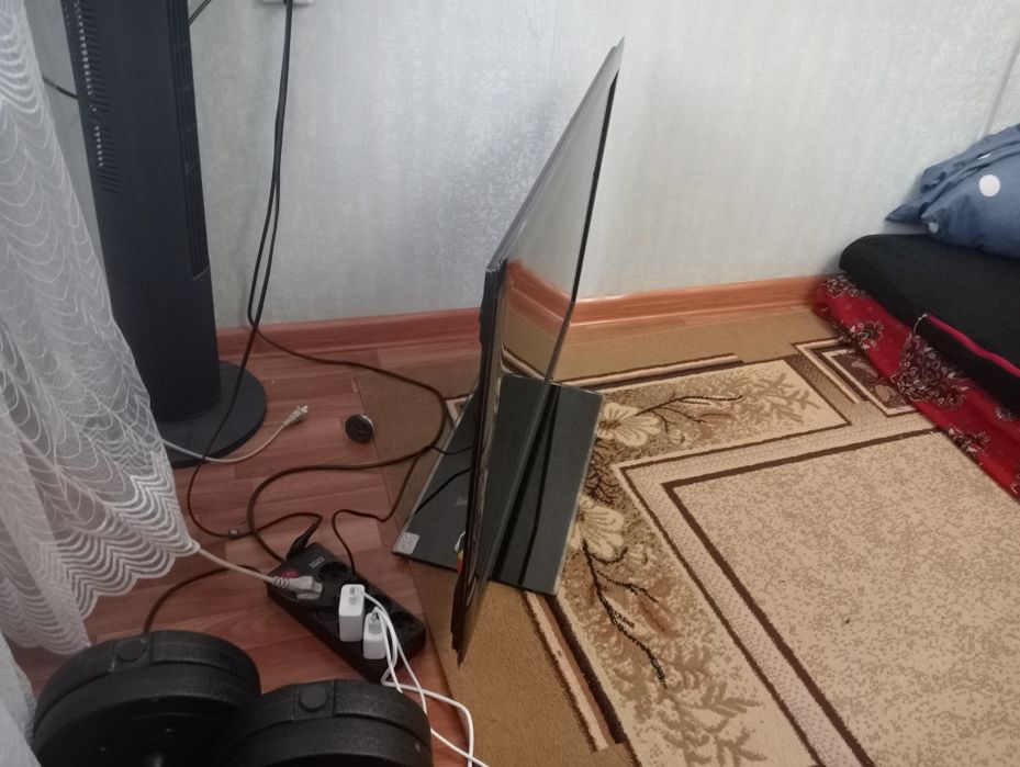 Телевизор Самсунг