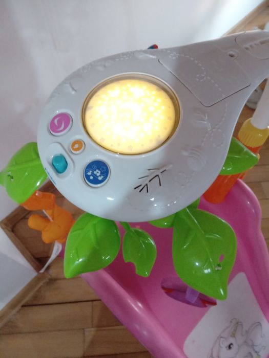 музикална въртележка за детски кошари