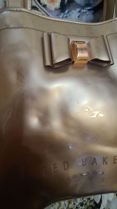 Чанти различни модели / Bags