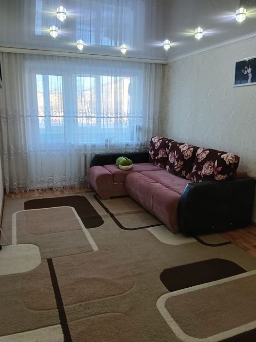 Продам квартиру 3 комнатную