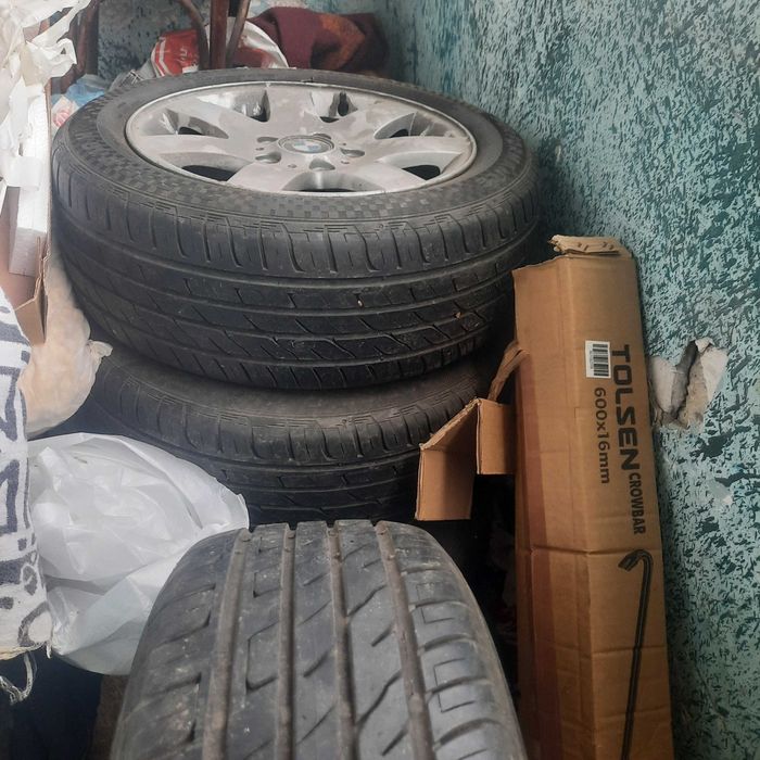 Оригинални джанти BMW 16'' с летни гуми "Sportiva Performance"