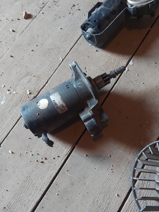 стартер.моторчик стеклоочистителя