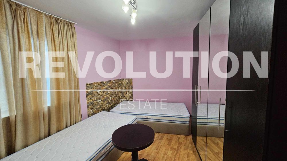 Дава се под наем Двустаен апартамент в Варна, Център - 56 кв.м за 475 € - Снимка #4