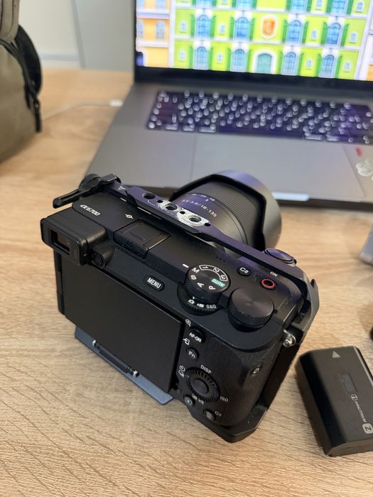 Камера Sony A6700