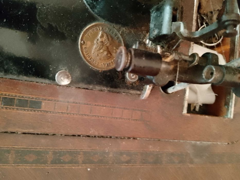 Masina de cusut originala, Victoria, an 1900