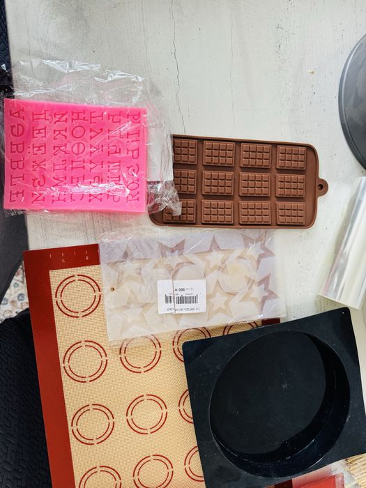 Продам все для торта