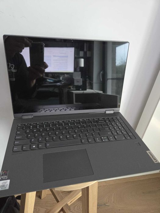Lenovo Flex 5 i7, 16GB RAM, SSD 512GB, Full HD Touch – + geantă cadou