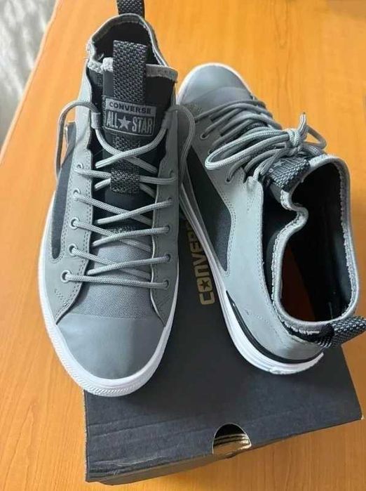 Adidași Converse originali, noi