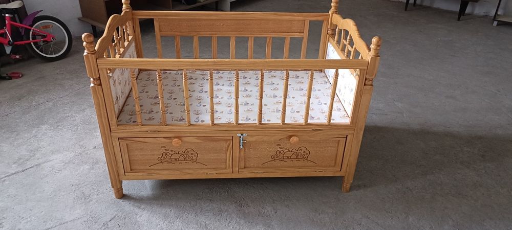Кровать для новорожденных