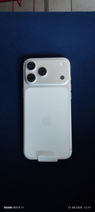 Apple 17 pro max