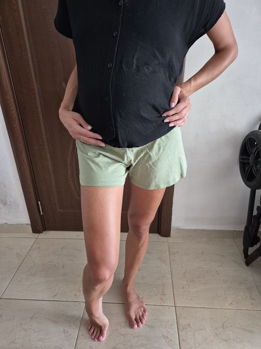 Къси панталони за бременни