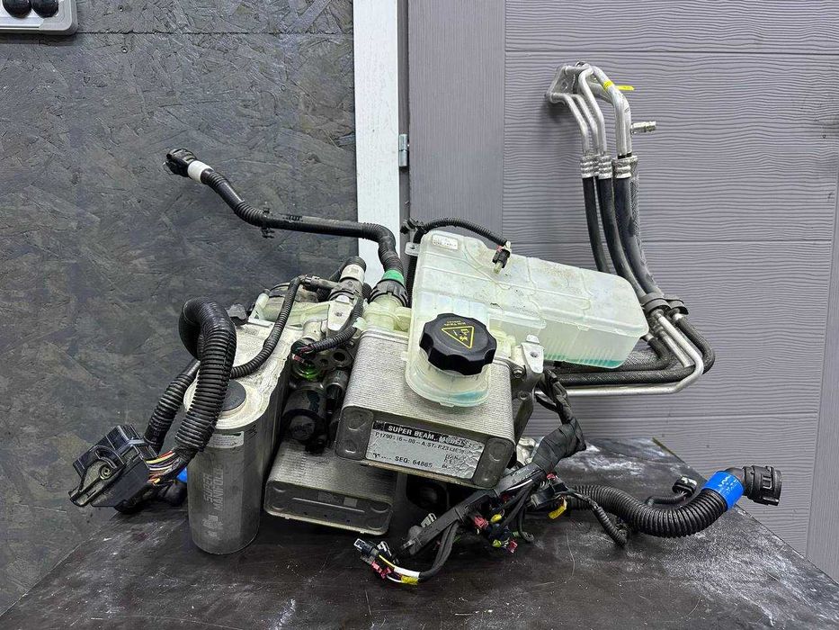 Термопомпа Tesla Model X 2021-2023.