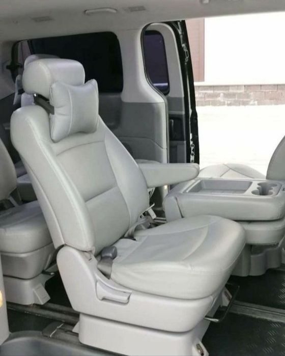 Grand Starex 2008 год