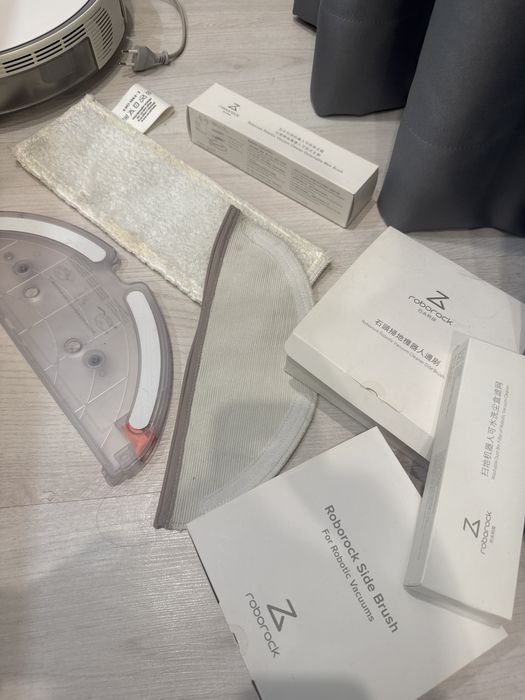 Робот-пылесос Xiaomi Roborock в отличном состоянии