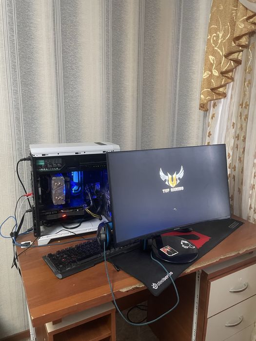 Продаю полностью компьютер