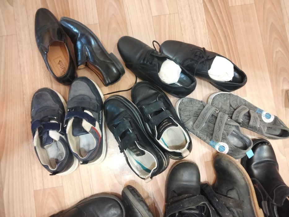 Обувь для детей сапожки, ботинки