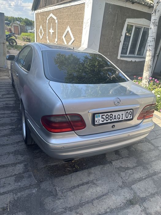 Продам Мерседес CLK W 208 5,5 свап