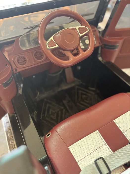 Детскую машинку Гелик