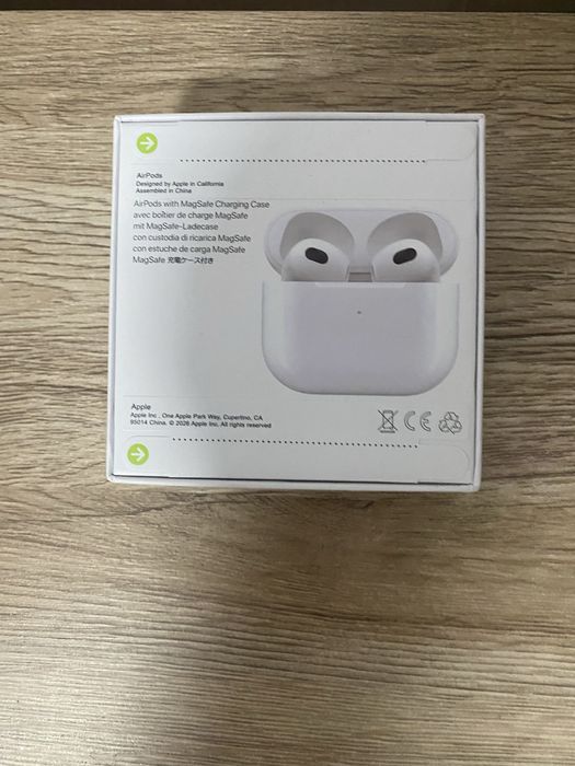 AirPods gen 3 noi
