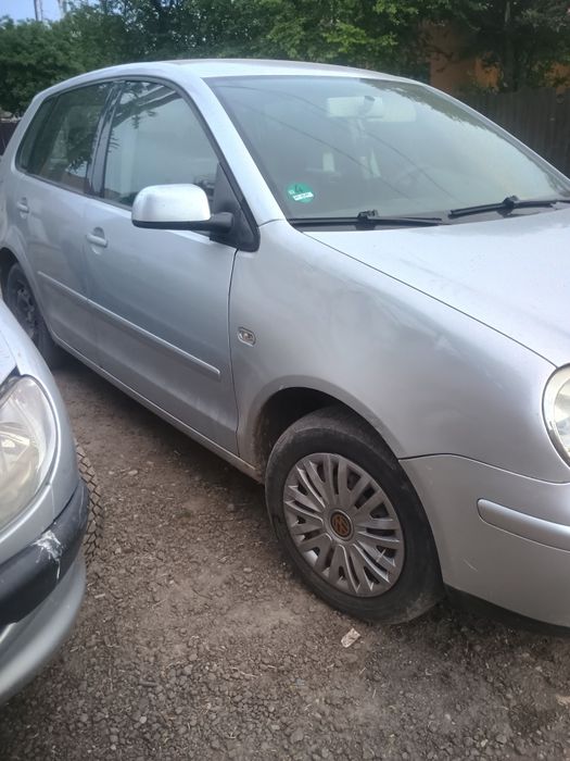Volkswagen polo 1.2 12 valve  dezmembrez