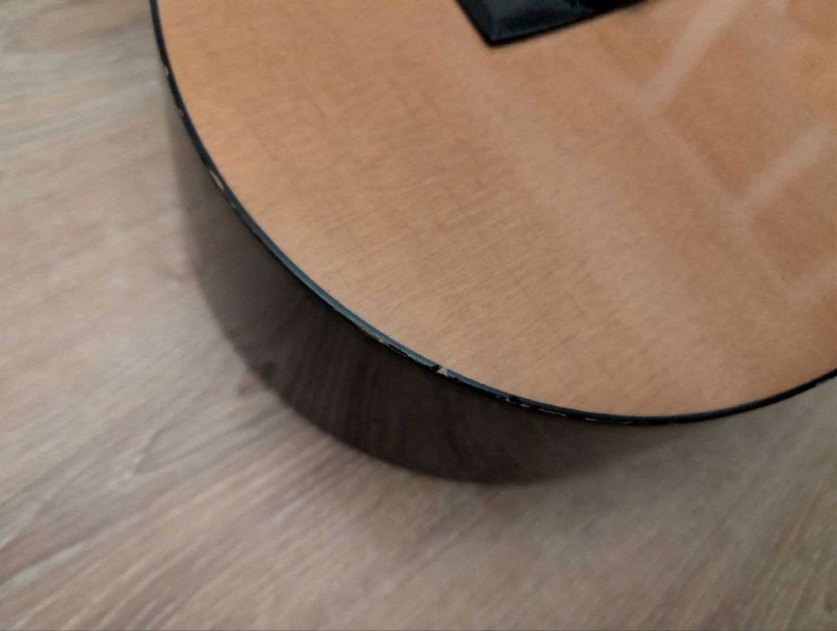 Продам гитару Hohner HC06