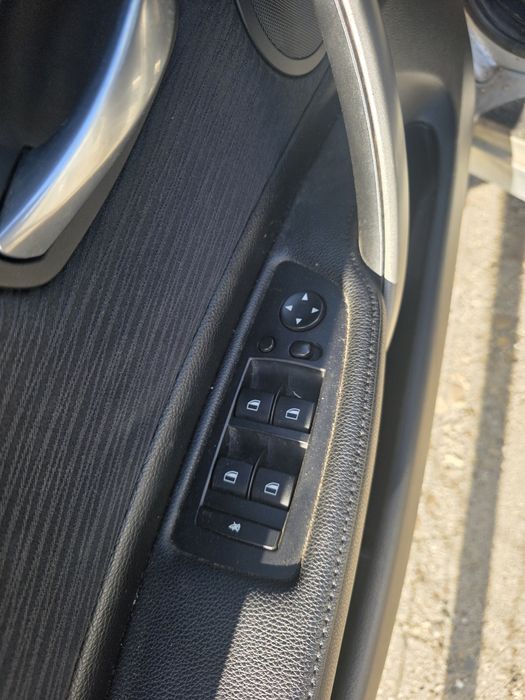 Dezmembrez bmw 116i 118i 120i n43b20a e87