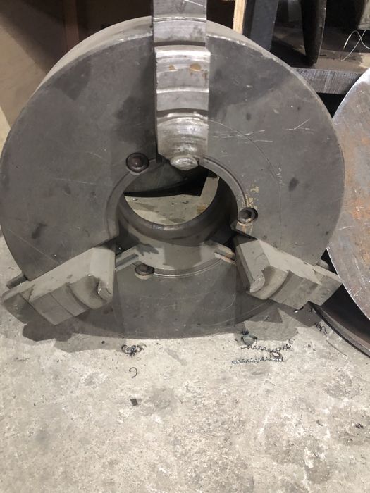 Патрон для токарного станка