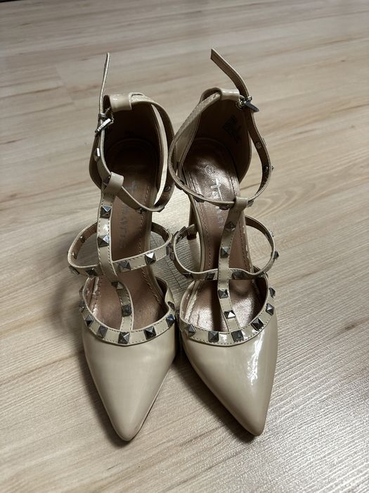 Босоножки туфли