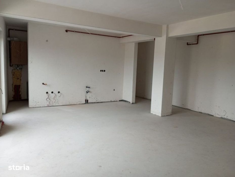 Apartament 3 camere, semifinisat, 93mp, terasa 20mp, parcare, cart So — fotografia 2
