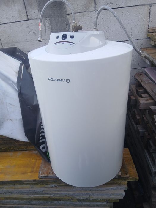 Boiler Electric Ariston