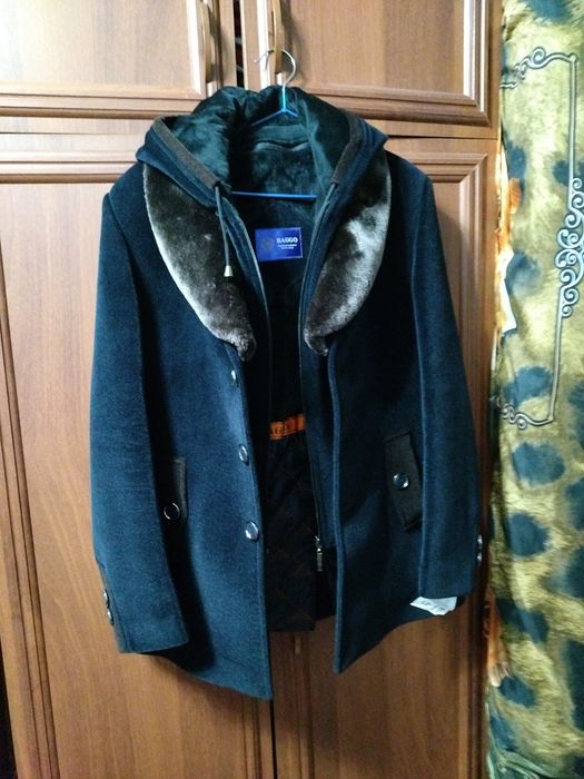 Palto 1 marta kiyilgan