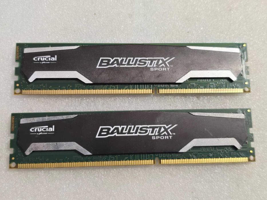 Kit memorie RAM Ballistix Sport 8GB (2 x 4GB) DDR3 1600 (PC3 12800)