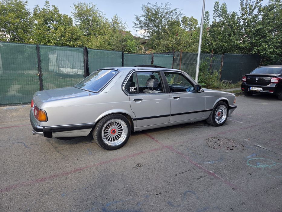 BMW Seria 7 1984 — imagine 3