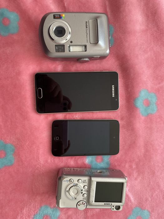Lot telefoane&camere functionabile
