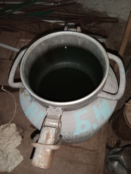 Продам дизельное масло.