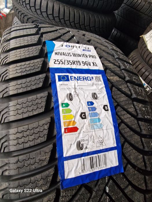 255 35 19 4бр  Нови зимни гуми дот 26/25 Замъка Ямбол