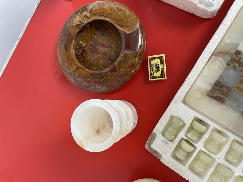 Продам изделия из оникса